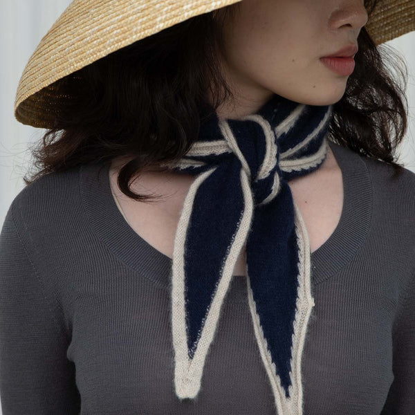 Austen Cashmere Scarf, Navy