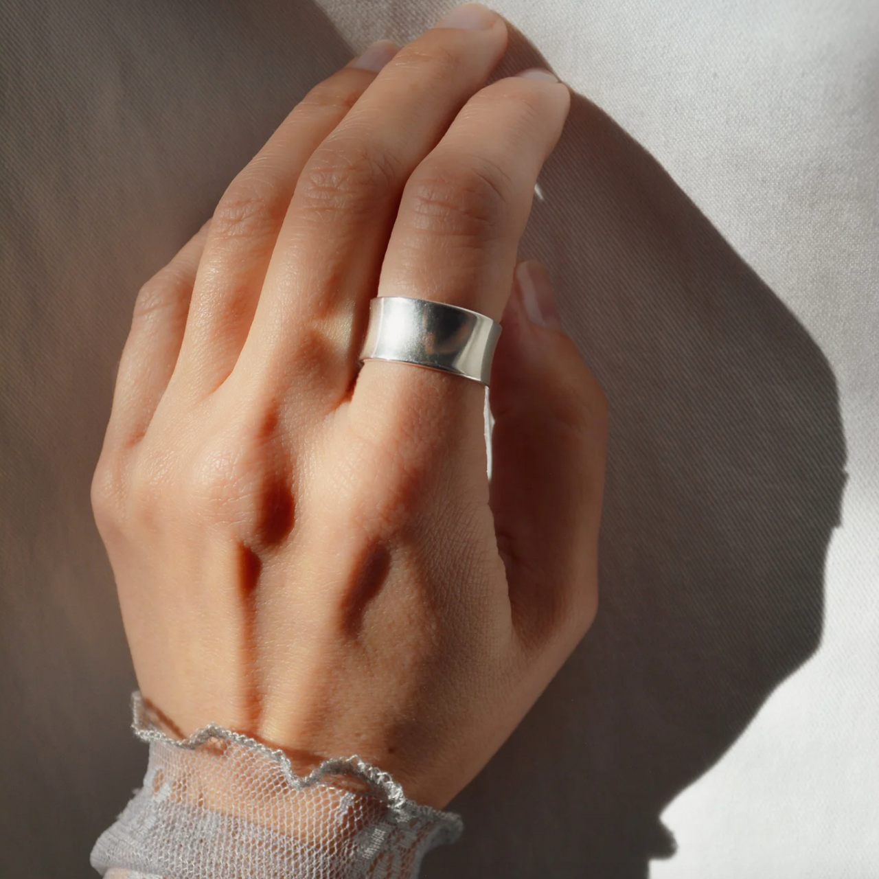 Recurve Ring