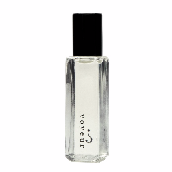 Riddle Oil, Voyeur