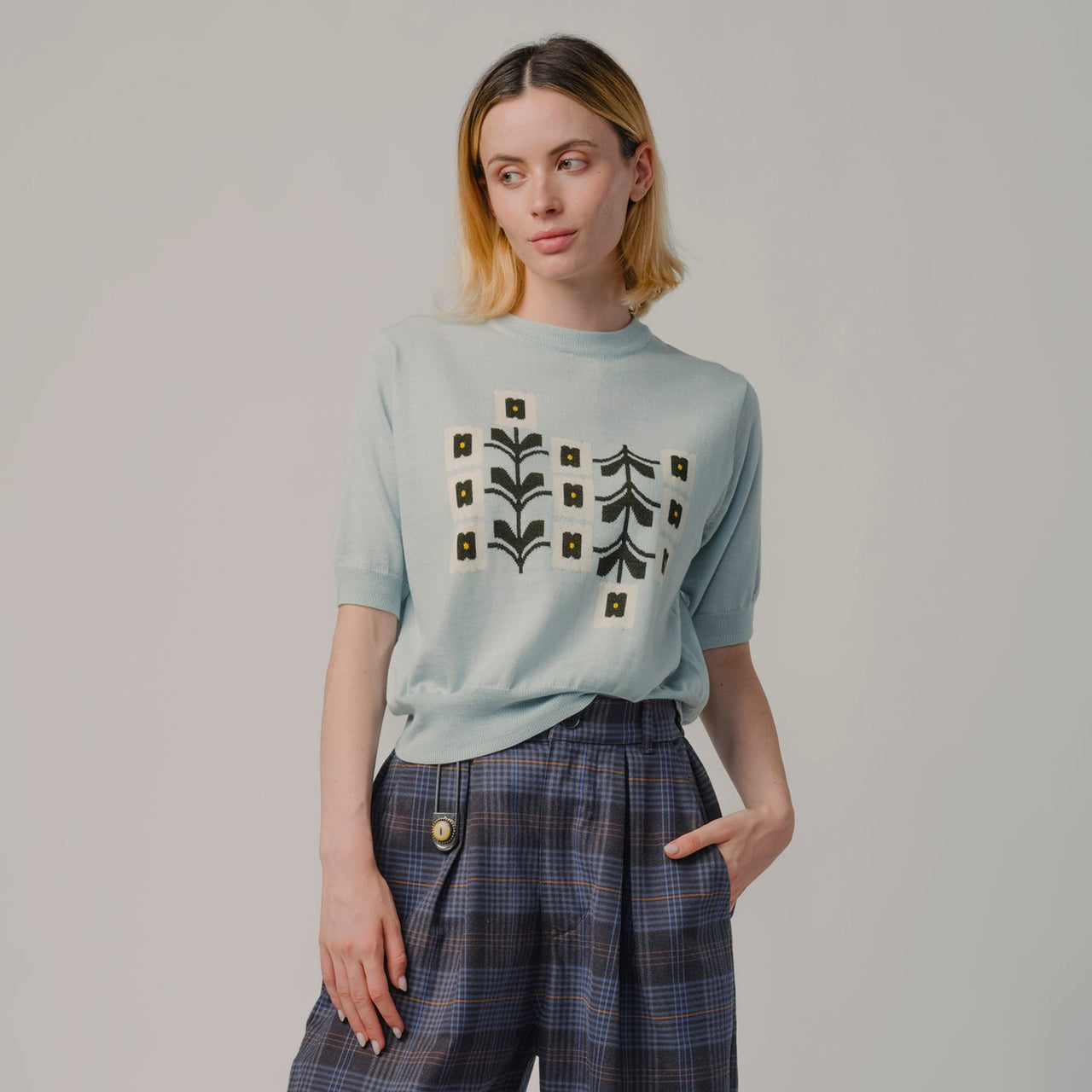 Flower Tee, Hellebore