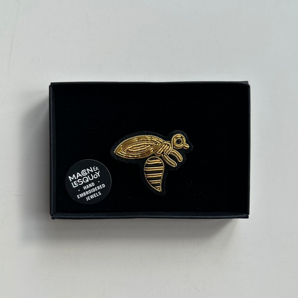 Hornet Pin