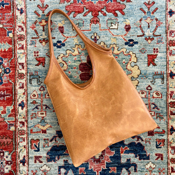 Envelope Tote, Premium Saddle