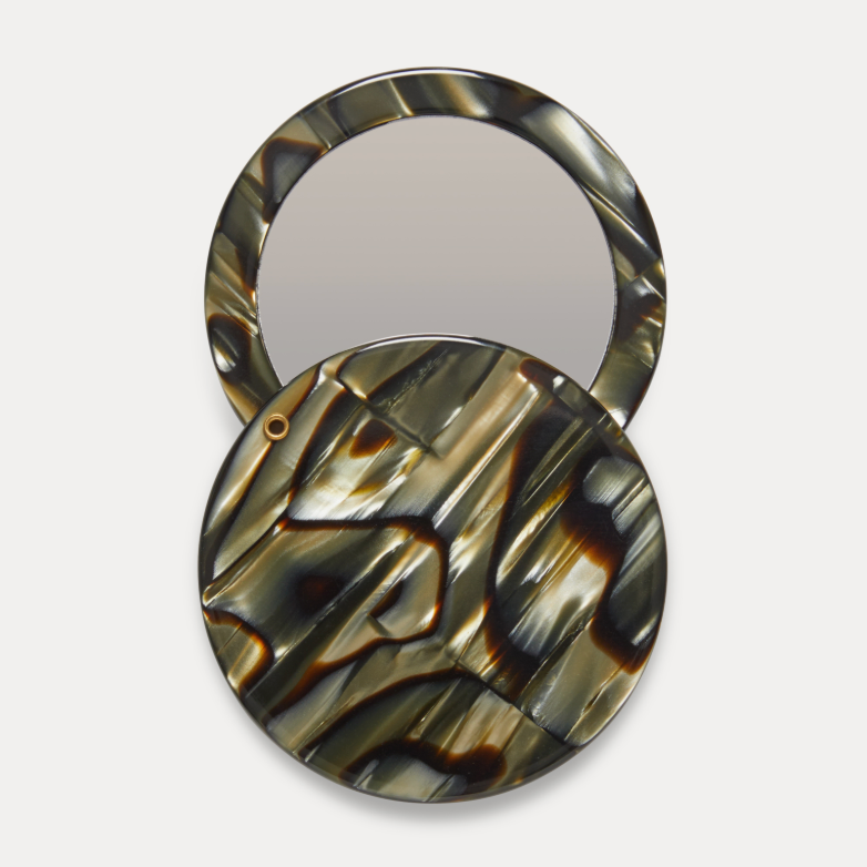 Circle Mirror, Midnight Horn