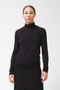 Outline T-Neck, Black