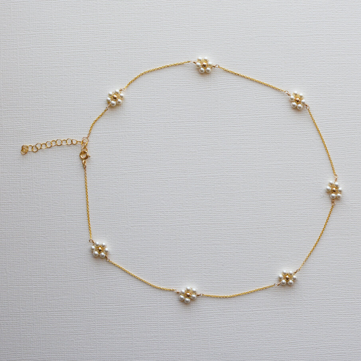 Flora Pearl Necklace